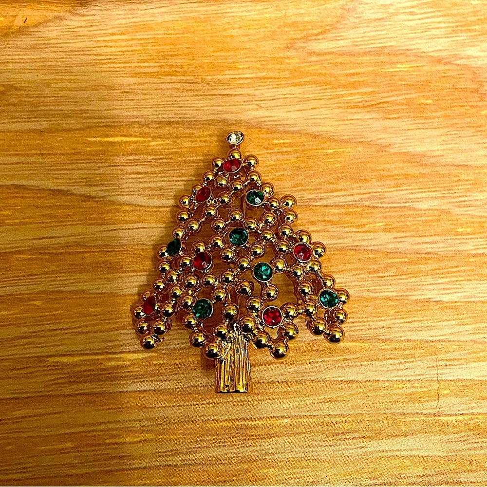 Ornate Colorful Rhinestone & Gold Color Cluster Beads Christmas Tree Brooch